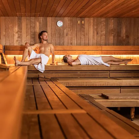 Hilton Costabella And ホテル 5*