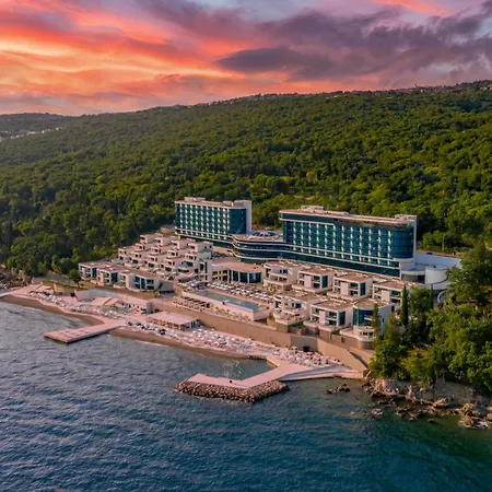 Hilton Costabella And 5*