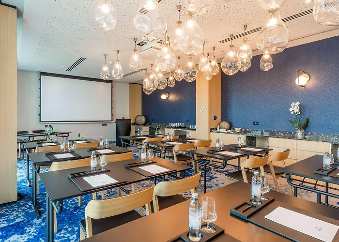 Hilton Costabella And ホテル