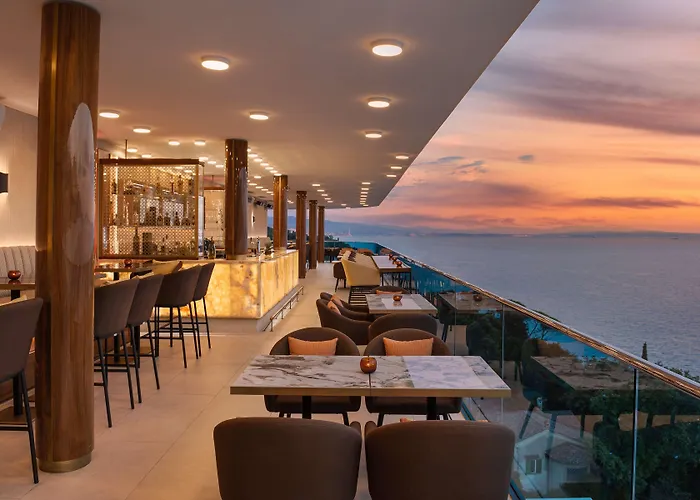 Hilton Costabella And 5* リエカ