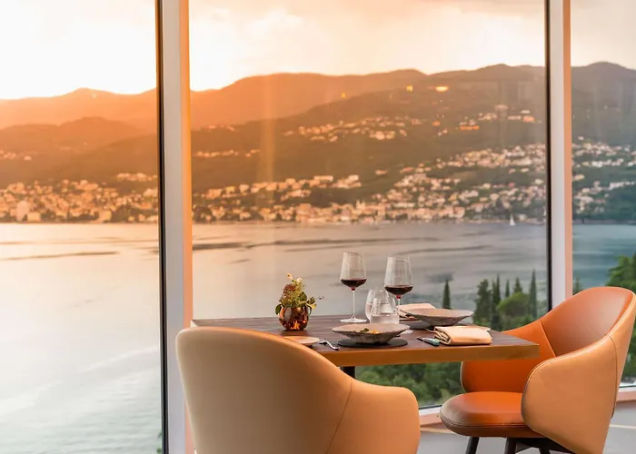 Hilton Costabella And מלון