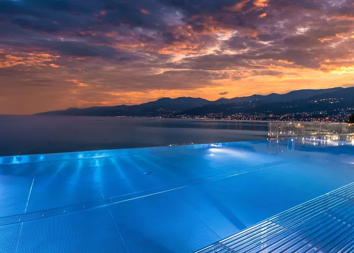 Hilton Costabella And מלון